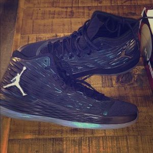 Jordan Brand Melo m13 “chameleon”